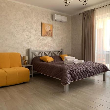Hotel Три Слона à Zatoka Extérieur photo