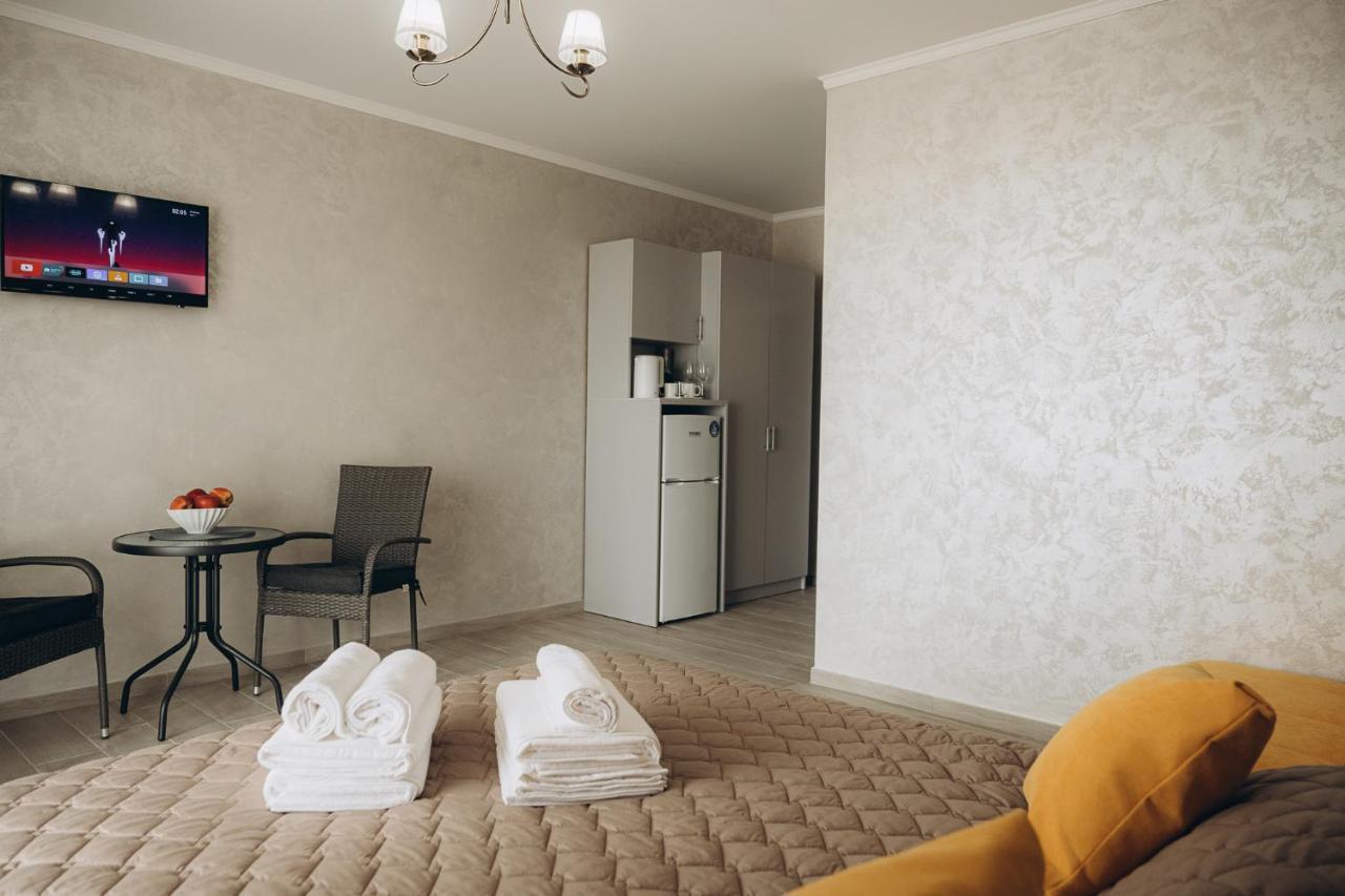 Hotel Три Слона à Zatoka Extérieur photo