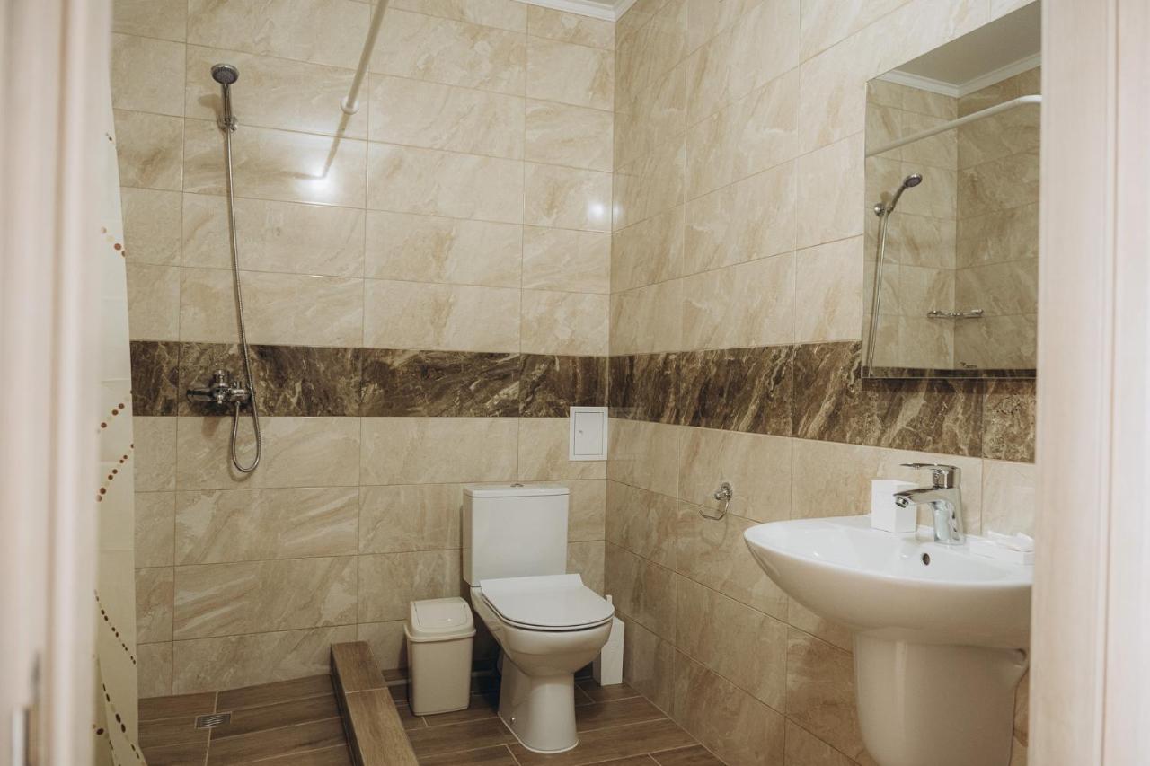 Hotel Три Слона à Zatoka Extérieur photo