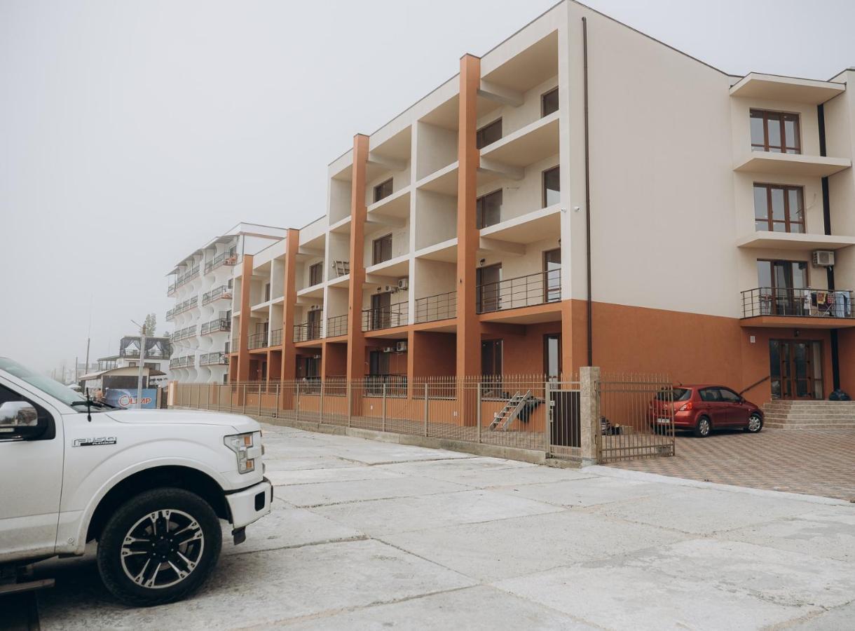 Hotel Три Слона à Zatoka Extérieur photo