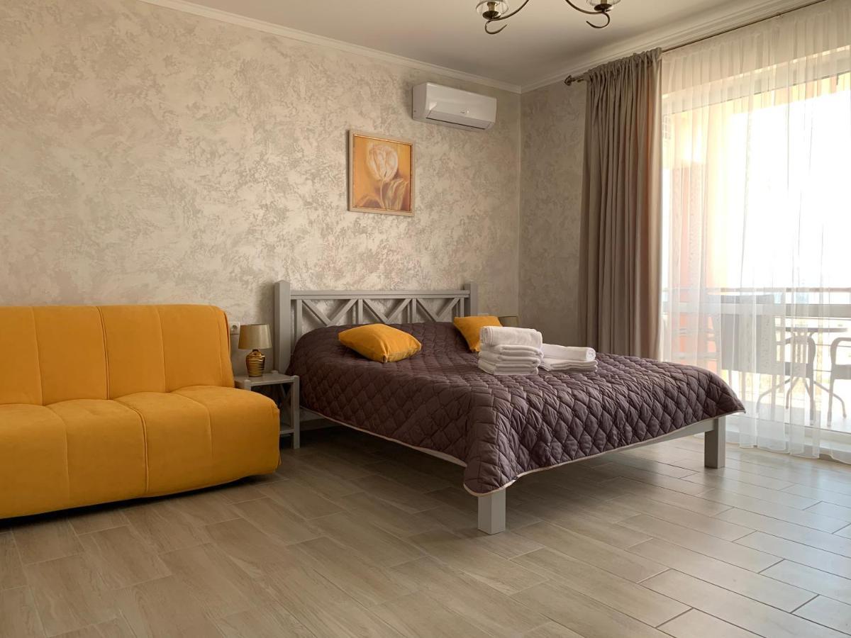 Hotel Три Слона à Zatoka Extérieur photo