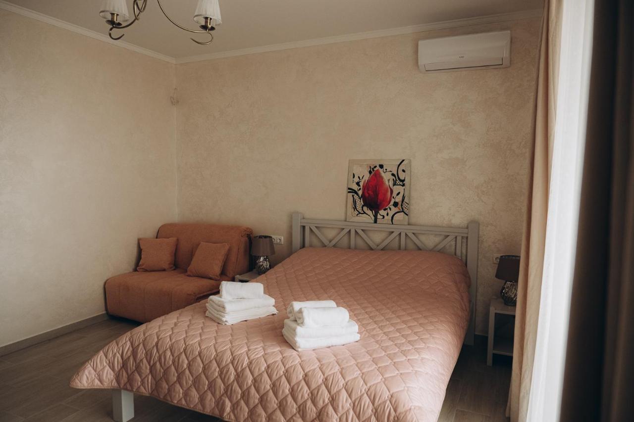 Hotel Три Слона à Zatoka Extérieur photo