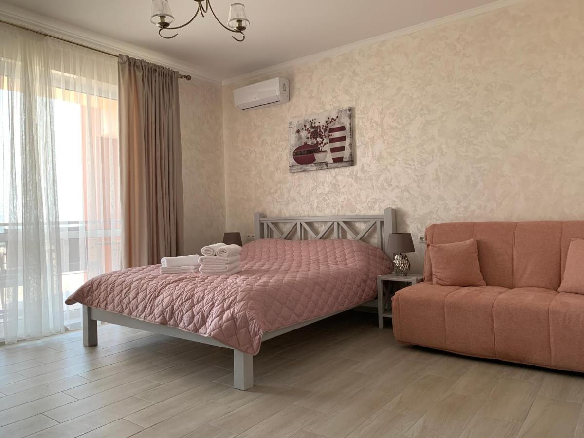 Hotel Три Слона à Zatoka Extérieur photo